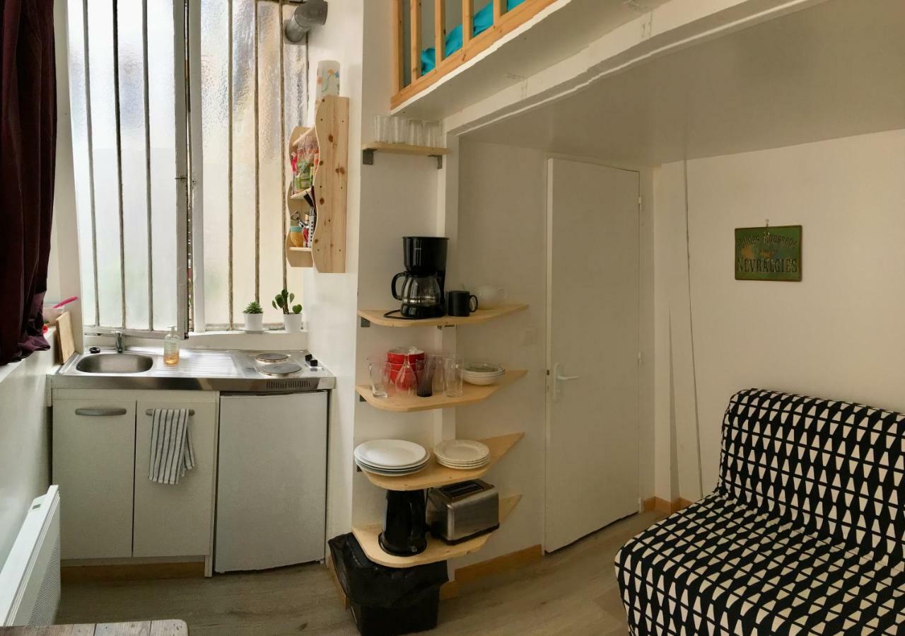 Maisonnette Studio Sur Cour Paris Exterior photo